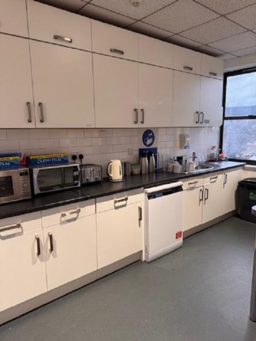 Oakwood Hill, Loughton, IG10