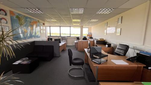 Unit 7 Saxon House, Upminster Trading Park, Warley Street, Upminster, RM14