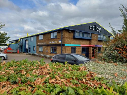 Telford Way Industrial Estate, 18 Linnell Way, Kettering, NN16