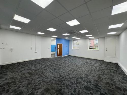 17 Manor Courtyard, Hughenden Avenue, High Wycombe, HP13