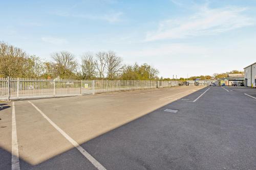 Unit 17 - 18a, Bradley Hall Trading Estate, Standish, Wigan, WN6