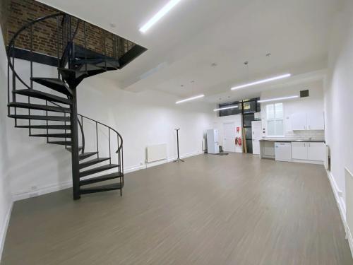 28 Hanbury Street, Spitalfields, London, E1