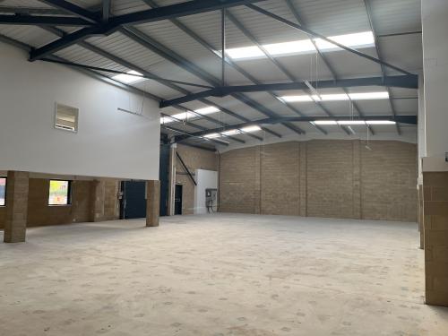 Unit 6, Callenders Industrial Estate, Paddington Drive, Swindon, SN5