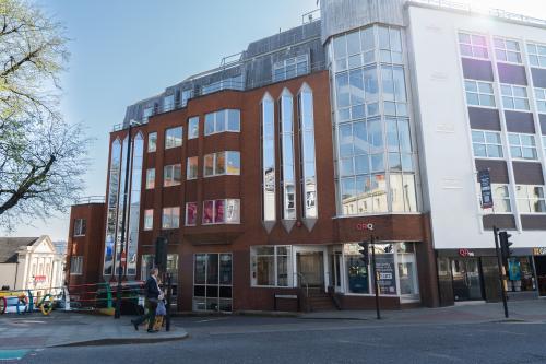 1 Gloucester Road, Queens Road Quadrant, Brighton, BN1
