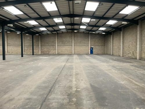 Units 1-5, Link 23, Salford Road, Salfords, Redhill, RH1