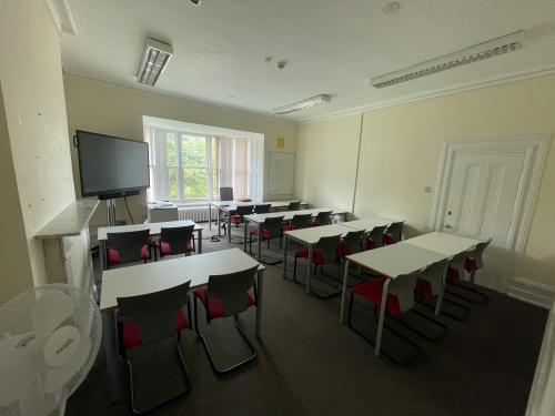 Blandford Lodge, Whitknights Campus, Shinfield Road, Reading, RG6