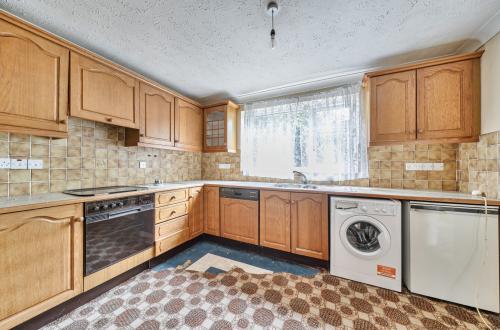 27 Aylesbury Close, Norwich, NR3