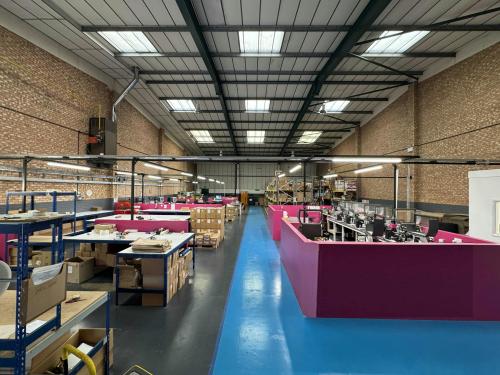 Unit 6, The Gate Centre, Brentford, TW8