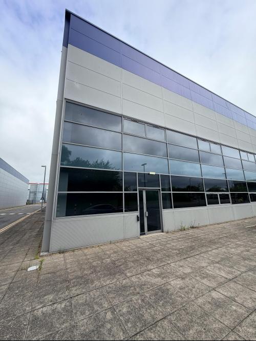 Unit 1, Horizon Point, Swallowdale Lane, Hemel Hempstead, HP2