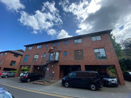 1, Northwest Business Park, Servia Hill, Leeds, LS6