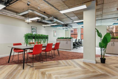 6 East Parade, Leeds, LS1