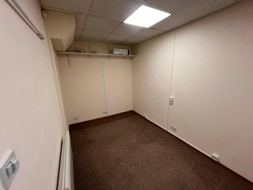 136B Commercial Road, Paddock Wood, Tonbridge, TN12