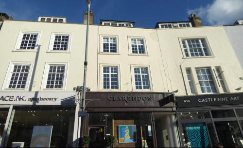 43 High Street, Tunbridge Wells, TN1