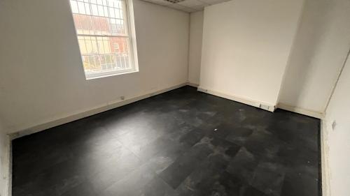 105, High Street, Brentwood, CM14
