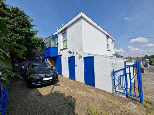 83A Stakes Road, Waterlooville, PO7