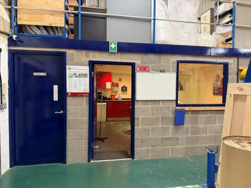6, The Galloway Centre, Express Way, Newbury, RG14