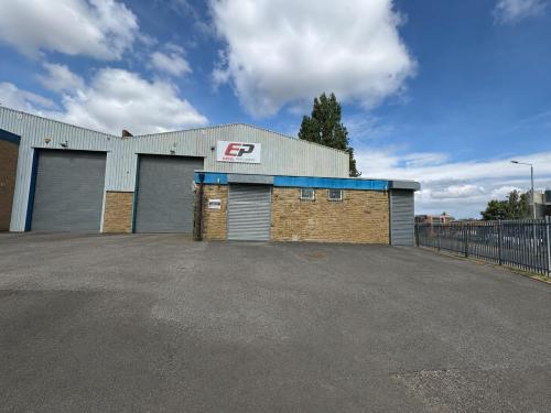 Unit 2, Park Farm Industrial Estate, Westland Road, Leeds, LS11