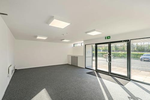 6 Clarendon Drive, Milton Keynes, MK8