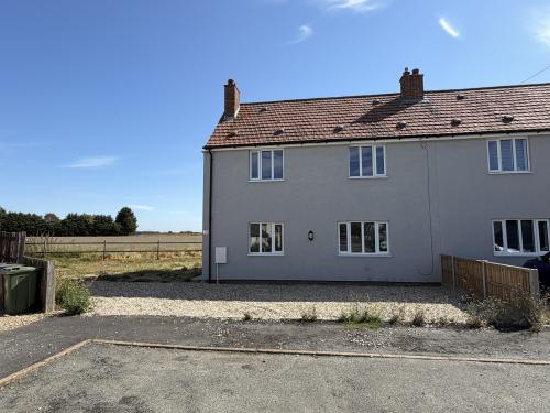 16 Chestnut Avenue, Welney, Wisbech, PE14