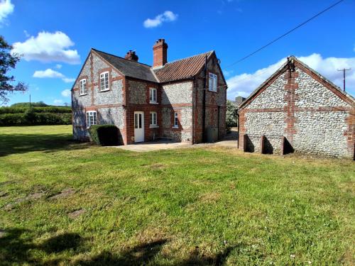 New Yards Farmhouse, West Lexham, Kings Lynn, PE32