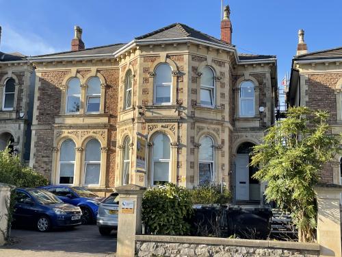 27 Oakfield Road, Clifton, Bristol, BS8