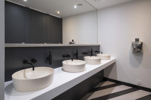 Wallace House, Unit 4 Falcon Way, Welwyn Garden City, AL7
