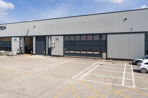Unit B5, Worton Grange Industrial Estate, Reading, RG2