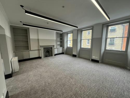 12 South Molton Street, Mayfair, London, W1K