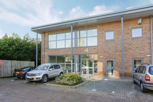 4 Teal Court, Anglo Office Park, White Lion Road, Amersham, HP7