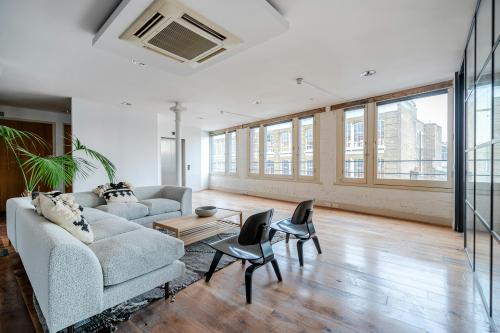 135-139 Curtain Road, Shoreditch, London, EC2A