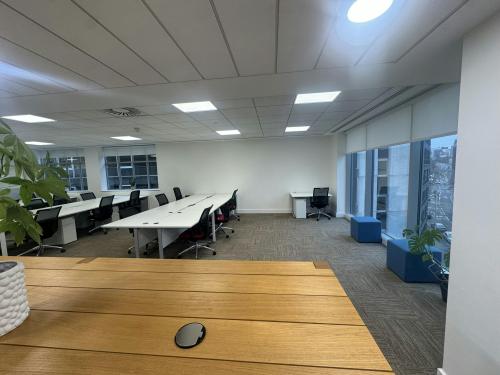 Scale Space - Poynt South, 45 Wollaton St, Nottingham, NG1