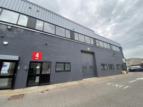 Unit 4, Redlands Centre, Ullswater Crescent, Coulsdon, CR5