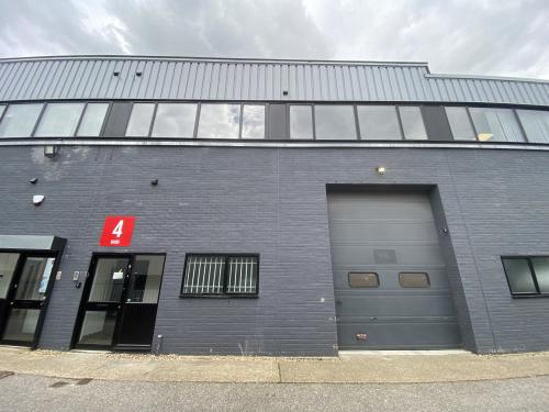 Unit 4, Redlands Centre, Ullswater Crescent, Coulsdon, CR5