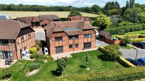 Sussex Barn, Ashridgewood Business Park, Warren House Road, Wokingham, RG40