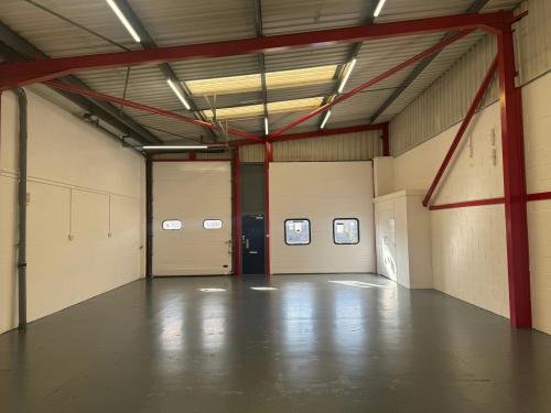 Unit 17, Hawthorn Centre, Elmgrove Road, Harrow, HA1