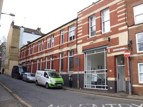 25 Trenchard Street, Bristol, BS1