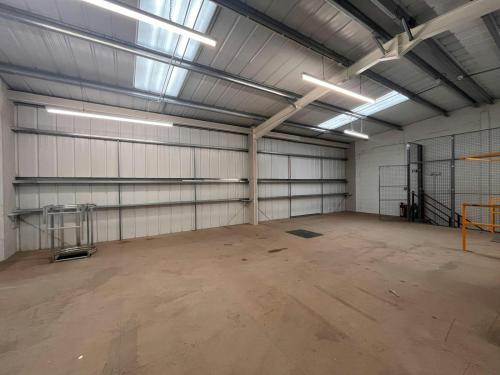 Unit 10 The Business Centre, Corinium Industrial Estate, Amersham,, HP6