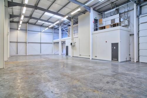V3, Viridian Park, Pulborough Way, Hounslow, TW4