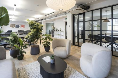 45-49 Leather Lane, Farringdon, London, EC1N