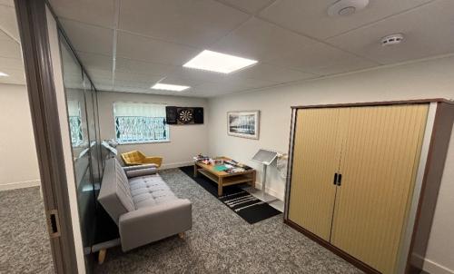 Unit 4, 4 Churchill Court Hortons Way, Westerham, TN16