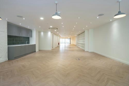 16-17 Clerkenwell Close, Clerkenwell, London, EC1R