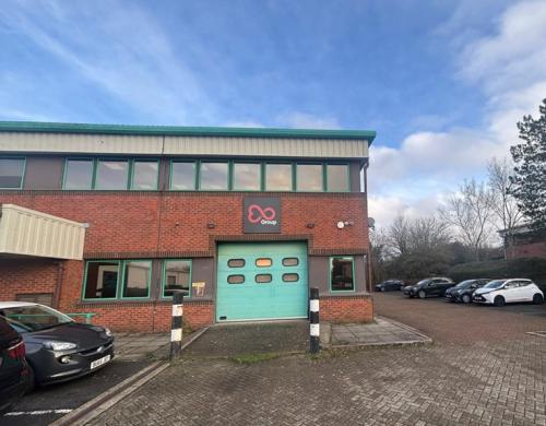 Unit 4 Honeycrock Lane, Redhill, RH1