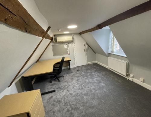 Office 7 & 8, Skinner House 38-40 Bell Street, Reigate, RH2