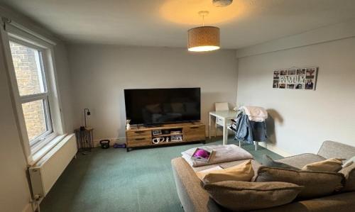 51/53 Chipstead Valley Road, Coulsdon, CR5