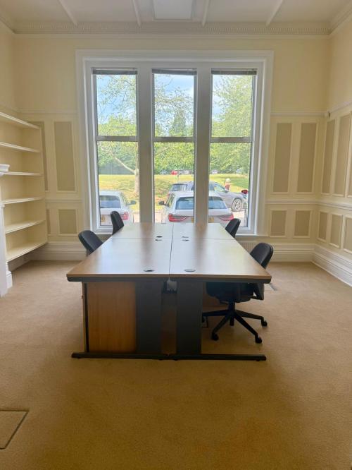 F12, Bletchingley Road, Nutfield, Surrey, RH1