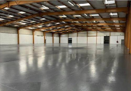 Unit E, Dolphin Industrial Estate, Windmill Road West, Sunbury-on-Thames, TW16