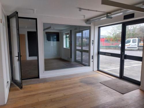 Unit 3-7, Newhaven Industrial Park, Beach Road, Newhaven, BN9