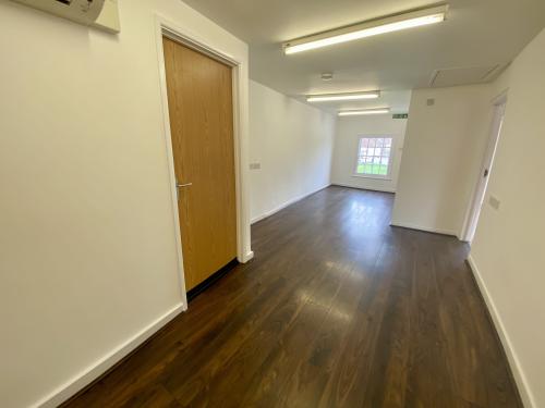 42 Market Square, Toddington, Dunstable, LU5