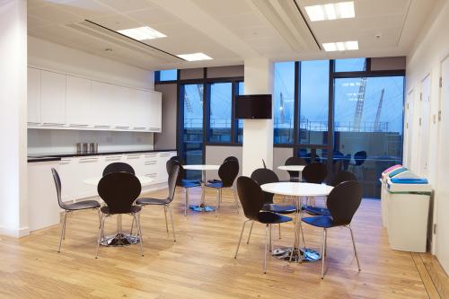6 Mitre Passage, London, SE10