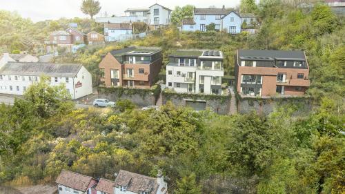 50-60 Wyche Road, Malvern, WR14
